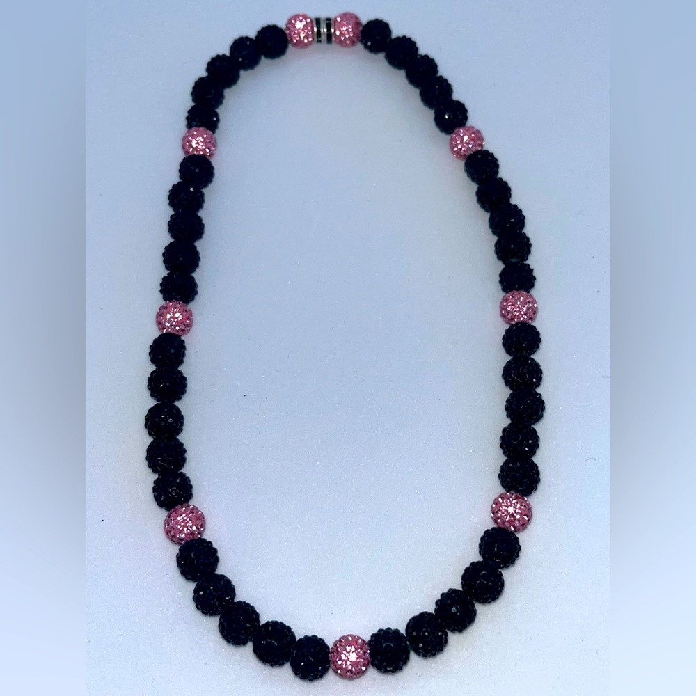 Black and pink rhinestone beaded necklace